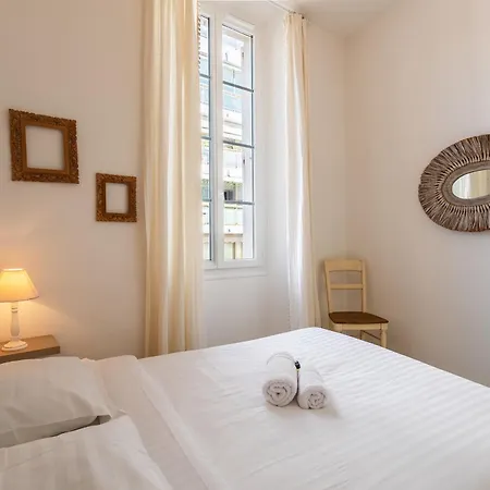 Apartamento Freres Pradignaclat1101 *